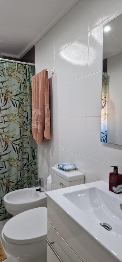 Holiday Studio Apartment Дения Екстериор снимка